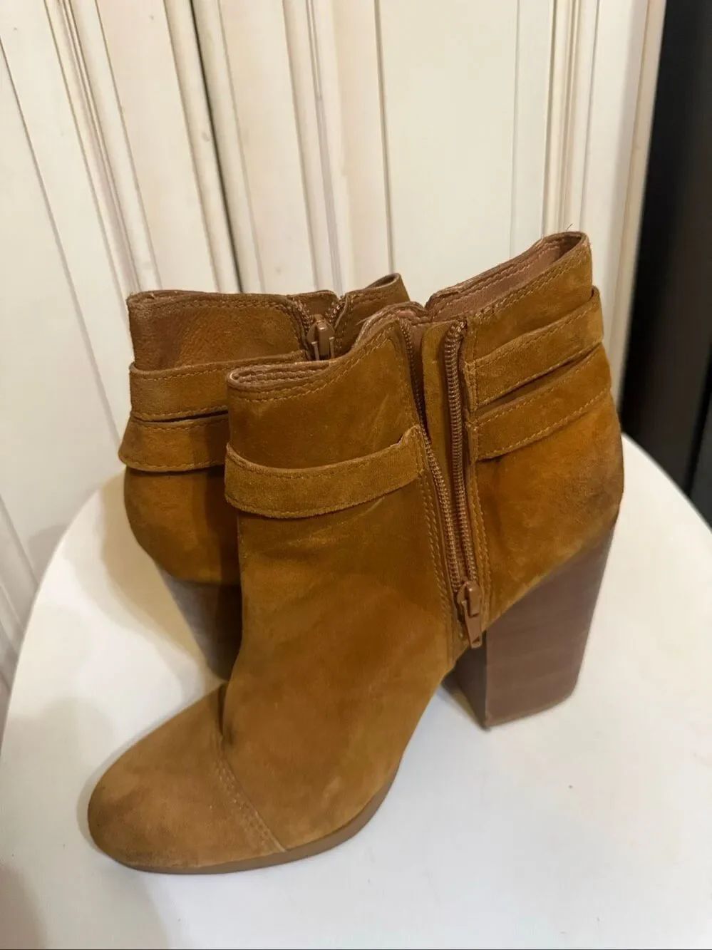 Lucky Brand Women's Zip Buckles Boho Suede Ankle Boots Chestnut Brown Size 9